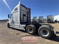 2017 Volvo VNL64T670