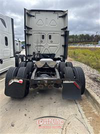 2017 Freightliner CASCADIA