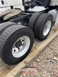 2017 Freightliner CASCADIA