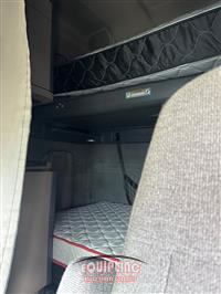 2017 Freightliner CASCADIA