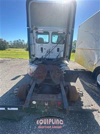 2014 Freightliner CASCADIA