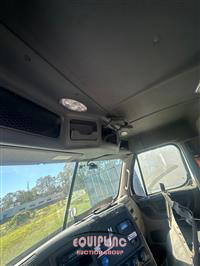 2014 Freightliner CASCADIA