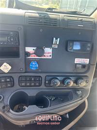 2014 Freightliner CASCADIA