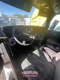 2020 Freightliner CASCADIA