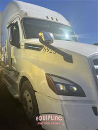 2020 Freightliner CASCADIA