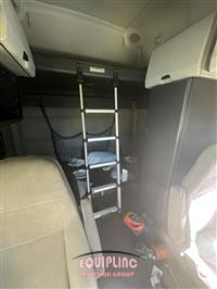 2020 Freightliner CASCADIA