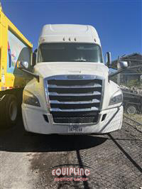 2020 Freightliner CASCADIA