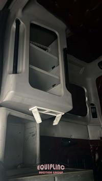 2001 Freightliner Classic XL