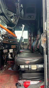 2001 Freightliner Classic XL