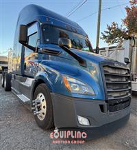 2020 Freightliner CASCADIA