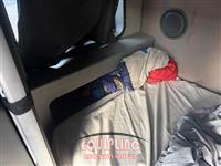 2019 Volvo VNL64T860