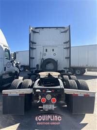 2020 Freightliner CASCADIA 126