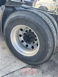 2020 Freightliner CASCADIA 126