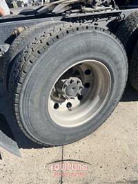 2020 Freightliner CASCADIA 126