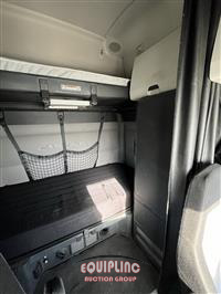 2018 Freightliner CASCADIA 126