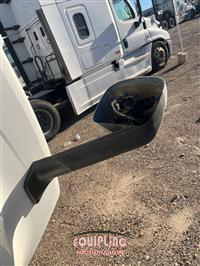 2018 Freightliner CASCADIA 126