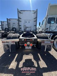 2020 Freightliner CASCADIA 126