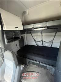 2020 Freightliner CASCADIA 126