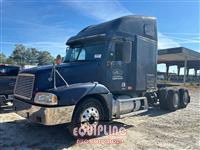 2004 Freightliner CST120