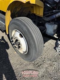 2017 Freightliner M2