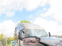 2018 Freightliner CASCADIA 126