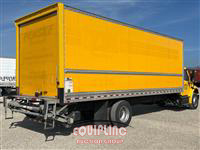 2018 Freightliner M2