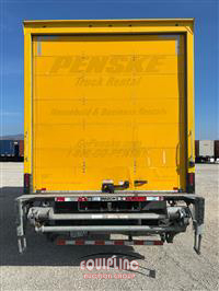 2018 Freightliner M2