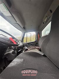 2015 Freightliner M2