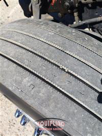 2000 International 4900