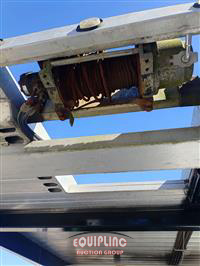 2000 International 4900