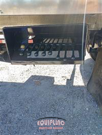 2000 International 4900