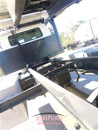 2000 International 4900