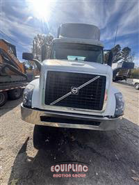 2017 Volvo VNL