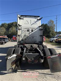 2014 Freightliner CASCADIA