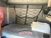 2014 Freightliner CASCADIA