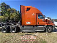 2014 Freightliner Cascadia 125 SLP