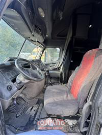 2014 Freightliner CASCADIA