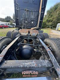 2014 Freightliner CASCADIA