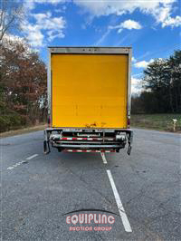 2017 Freightliner M2