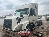 2013 VOLVO TRUCK VNL