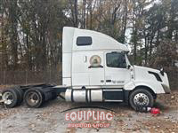 2013 VOLVO TRUCK VNL