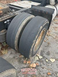 2013 VOLVO TRUCK VNL