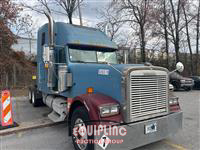 2002 Freightliner FLD120