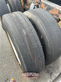 2002 Freightliner FLD120