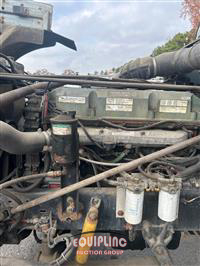 2002 Freightliner FLD120