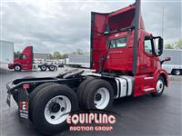 2017 Volvo VNL64T300