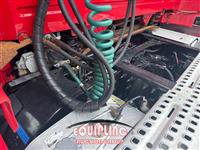 2017 Volvo VNL64T300