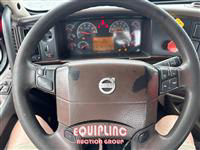 2017 Volvo VNL64T300