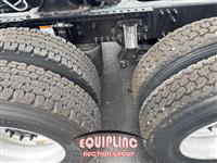 2017 Volvo VNL64T300