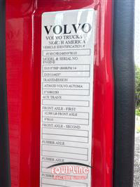 2017 Volvo VNL64T300